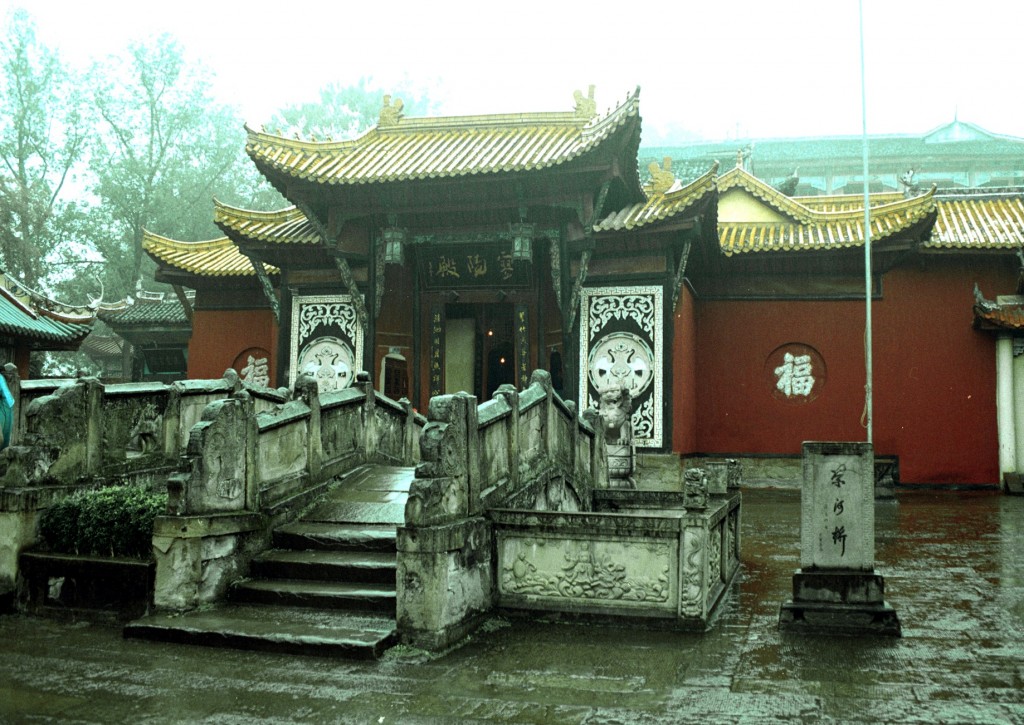 Kenwood Travel tour of China visits Fengdu Ghost City